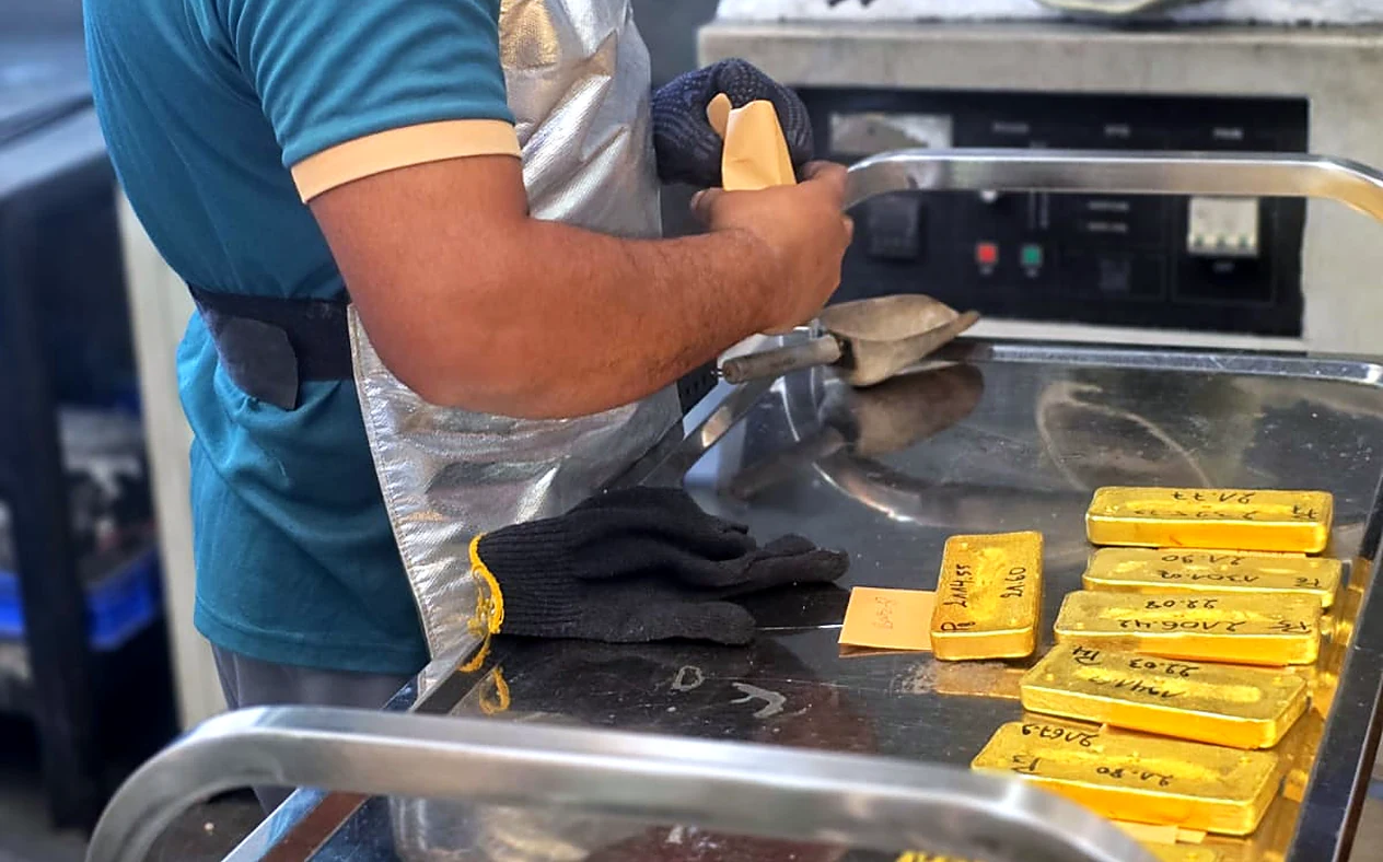 Cast gold bars weighed and numbered at the Minexx Precious Metals Refinery